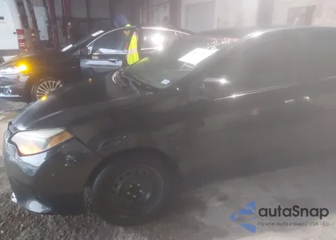 2015 Toyota Corolla Le z USA, uszkodzony, nr VIN 2T1BURHE5FC426587